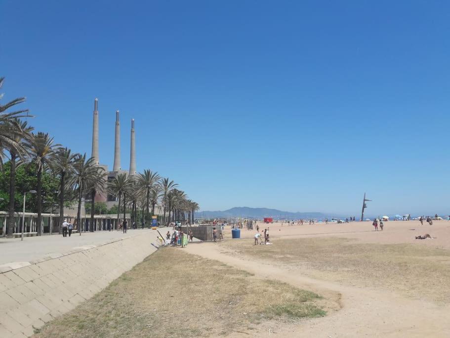 5 Min To The Sea And 15 Min To Barcelona Center Apartment Сант Адриа де Бесос Екстериор снимка